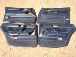 Обшивка двери. Toyota Crown, GS131H, GS130G, GS130, GS131, GS136, GS130W Двигатели: 1GFE, 1GGE, 1GGZE, 1GE, 2L, 1GGP
