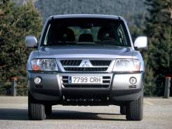 Стекло лобовое Mitsubishi Pajero / Montero, переднее