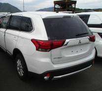 Mitsubishi Outlander. GF7W, 4J11