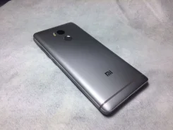 Xiaomi Redmi 4. ����� ����