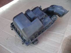Корпус воздушного фильтра. Mazda Demio, DW5W