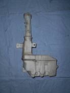Бачок стеклоомывателя. Mazda Premacy, CP8W, CPEW Mazda Laser Lidea, BJ3PF, BJ5PF, BJ8WF, BJ5WF, BJEPF Mazda Ford Ixion, CP8WF Mazda Familia, BJ5P, YR4...
