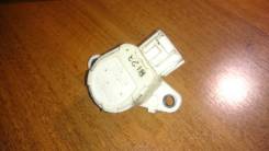 Концевик под педаль тормоза. Toyota: Vitz, Tercel, Corsa, Cynos, Raum, Cresta, Corolla II, WiLL Vi, Mark II, Starlet, Chaser Двигатели: 1SZFE, 1NZFE...