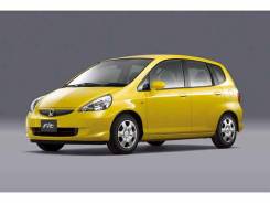Стекло лобовое Honda Fit, переднее