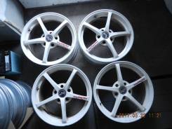 Sparco. 8.0x17, 5x114.30, ET30, ЦО 73,0 мм.