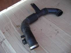 Патрубок воздухозаборника. Mazda Demio, DW3W, DW5W