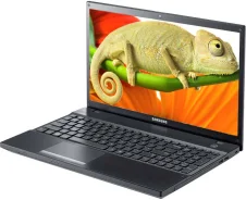 Samsung 305V5A-S0H. 15.6", 2,2����, ��� 4 ��, ���� 500���, WiFi: 1, Bluetooth: 1 ����