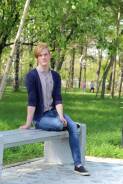 Секретарь. Незаконченное высшее образование (студент)