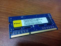 SO-DIMM DDR3.