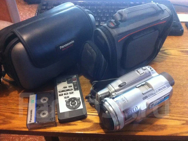Panasonic NV-GS250. ����� 4-� ��, � ���������� ����