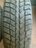 Roadstone Winguard 231. Зимние, шипованные, 2012 год, износ: 5%, 1 шт