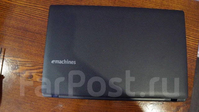 eMachines E642G-P543G32Mikk. 15.6", 2,4����, ��� 4 ��, ���� 1���, WiFi: 1, Bluetooth: 1, ����������� �� 3��. ����