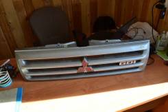 Решетка радиатора. Mitsubishi Pajero iO, H76W