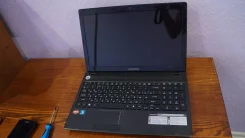 eMachines. 15" ����