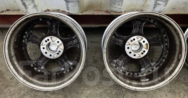 Stich Evolution. 8.0x17", 4x114.3, 5x114.3, ET42, �� 72,5���. ����