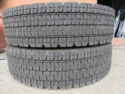 Bridgestone W990. Зимние, без шипов, 2012 год, износ: 10%, 2 шт