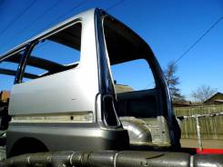 Крыло. Toyota Hiace Regius Toyota Regius, LXH49, RCH47, KCH40, RCH42, RCH41, KCH46, LXH43 Двигатели: 1KZTE, 1RZE, 5L, 3RZFE