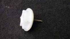 Крепление запасного колеса. Nissan Gloria, ENY34, HY34 Nissan Cedric, ENY34, HY34