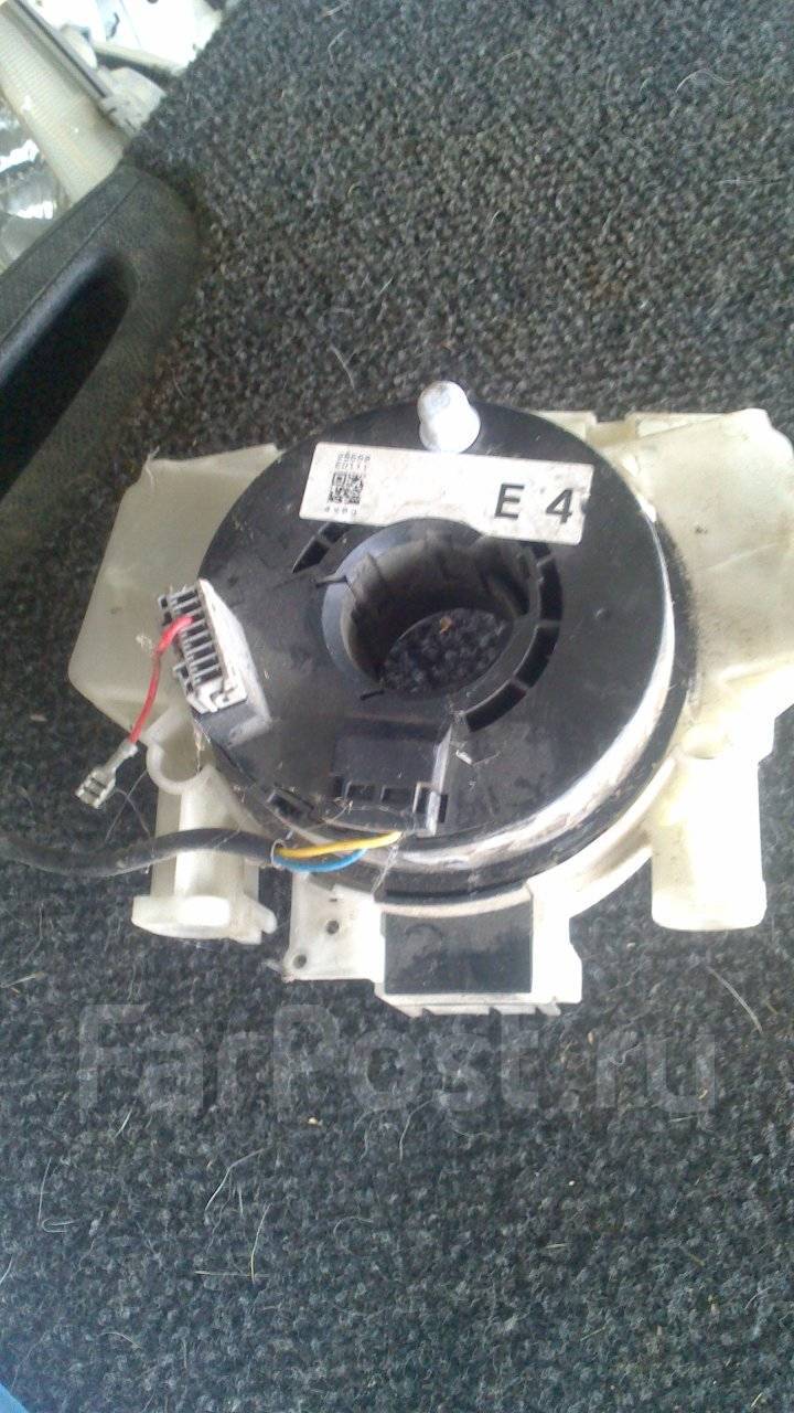 Подрулевой шлейф ниссан тиида 2008. Шлейф подрулевой тиида с11. Подрулевой шлейф тиида 2010. Подрулевой шлейф ниссан тиида 2007. Шлейф подрулевой тиида с11.