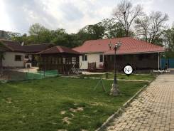 Продам отличный дом на Садгороде 184 кв. м, 25 соток. Садгород, улица Анютинская, площадь дома 184 кв. м., скважина, электричество 30 кВт, отопление э...