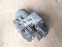 Блок abs. Nissan Elgrand, ALE50, ALWE50 Двигатель VG33E