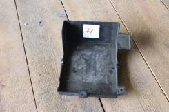 Кожух аккумулятора. Mitsubishi Outlander, CW5W Двигатель 4B12