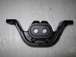 Опора дифференциала. Toyota Corolla, AE114, AE103, AE104, AE115, CE114, CE104, CE116 Toyota Sprinter, AE104, AE114, CE104, CE114, CE116 Toyota Sprinte...