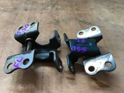 Крепление боковой двери. Mitsubishi Delica, PC5W, PB4W, PD5V, PD6W, PE8W, PB5W, PF8W, PB5V, PB6W, PD8W, PA5V, PA5W, PD4W, PE6W, PA4W, PF6W, PC4W Mitsu...