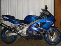 Kawasaki Ninja ZX-9R. 900 куб. см., исправен, птс, без пробега
