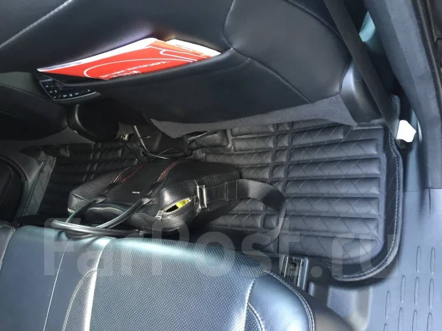 Toyota Highlander. �������, 4wd, 3.5 (250��.�.), ������, 85 000����. �� ����