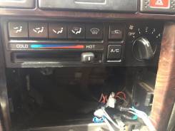 Кронштейн климат-контроля. Nissan Bluebird, EU14