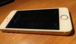 Apple iPhone 5s 32Gb. Б/у
