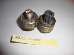 Датчик детонации. Toyota: Corolla, Hilux Surf, Cresta, Camry Gracia, Granvia, Sienna, Hilux, Land Cruiser Prado, Progres, Crown, T100, Aristo, Tacoma...