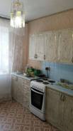 3-комнатная, улица Жуковского 51. Рынок, агентство, 64 кв. м.
