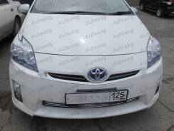 Молдинг решетки радиатора. Toyota Prius, ZVW30, ZVW30L