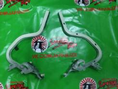 Крепление крышки багажника. Toyota Cresta, JZX105, GX105, JZX100, JZX101, GX100, LX100 Двигатели: 1JZGTE, 1GFE, 2JZGE, 2LTE, 1JZGE