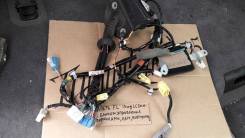 Проводка двери. Toyota Land Cruiser, GRJ200, J200, URJ200, URJ202, URJ202W, UZJ200, UZJ200W, VDJ200 Lexus LX570, SUV, URJ201, URJ201W, URJ202 Двигател...