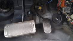 Педаль акселератора. Toyota Corona, AT211, ST215, AT210, ST210 Toyota Caldina, ST215, AT211, ST191, ST215W, ST195, AT191, ST198, ST210 Toyota Carina...