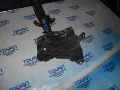Подставка под аккумулятор TOYOTA VITZ KSP90(05-05) 1KR