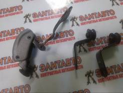 Крепление стекла. Toyota Town Ace Noah, SR50G, SR40, SR50, SR40G