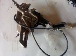 Педаль ручника. Toyota Windom, MCV30 Toyota Camry, MCV30, ACV35, ACV31, ACV30 Lexus ES300, MCV30 Двигатели: 1MZFE, 2AZFE, 1AZFE