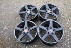 Speedline. 7.0/8.0x17, 5x114.30, ET45/45
