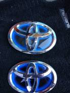 Эмблема. Toyota Aqua