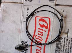 Тросик замка капота. Mitsubishi Delica Space Gear, PD4W, PF8W, PC5W, PD5V, PD6W, PF6W, PC4W, PB4W, PA3V, PB5W, PD8W, PA4W, PA5W, PB5V, PB6W, PA5V, PE8...