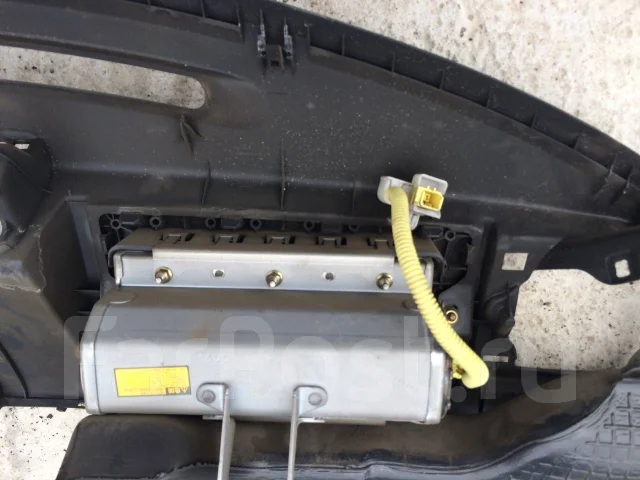 Toyota bB. 1.5 L ����