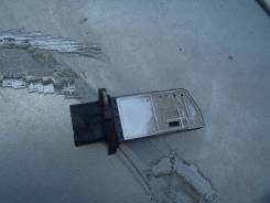 Датчик расхода воздуха. Volkswagen: Passat, Eos, Jetta, Golf, Scirocco Двигатели: AXX, AXZ, BKC, BKP, BLF, BLP, BLR, BLS, BLV, BLX, BLY, BMA, BMB, BMP...