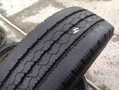 Bridgestone Duravis R205. Летние, 2013 год, износ: 5%, 2 шт