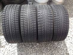 Bridgestone Blizzak Revo2. Зимние, 2012 год, износ: 5%, 4 шт