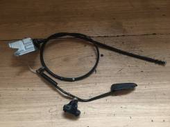 Педаль акселератора. Toyota Hiace Regius, KCH46G, KCH46W, RCH47W Toyota Regius, KCH46, KCH46W, LXH49 Toyota Touring Hiace, KCH46W, RCH47W Двигатели: 1...