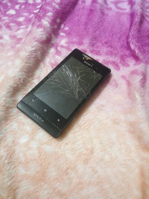Sony Xperia miro. �/� ����